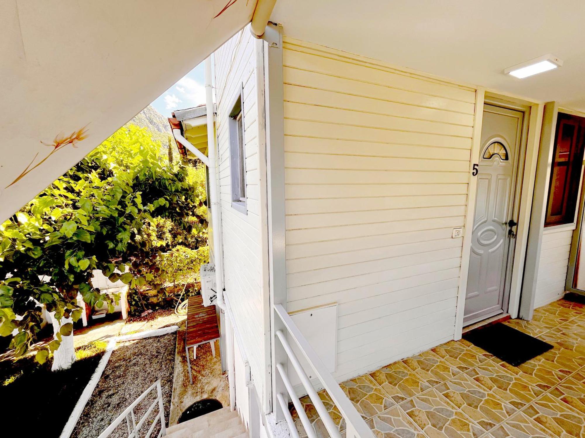 הימארה Garden Rooms מראה חיצוני תמונה