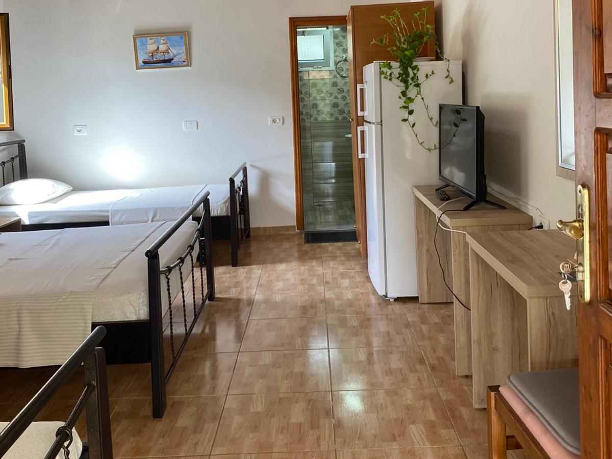 הימארה Garden Rooms מראה חיצוני תמונה